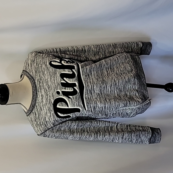 Free with purchasePink Victoria's Secret Crewneck logo graphic Heathered Zippers - Picture 1 of 6